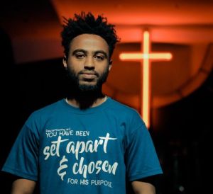 Chosen Servants gift-habeshaw-BLhLOHHDITI-unsplash